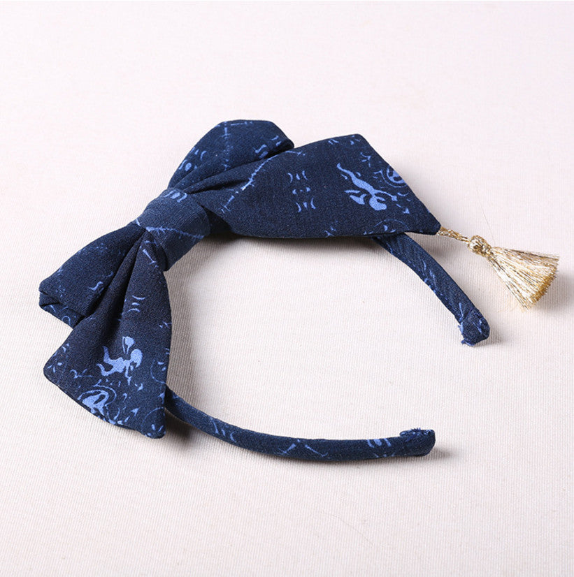 فستان لوليتا مطبوع عليه صورة كيوبيد من ترافيلرز سونغ، بدون أكمام، بحمالات، بتصميم كاواي، مزين بفيونكات، لون أزرق جذاب. 