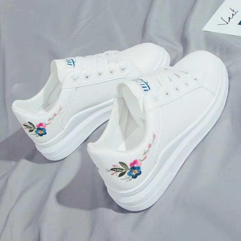 New Casual All-Match Embroidery White Shoes Women