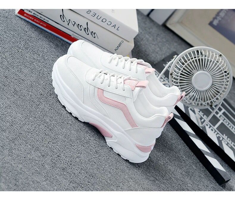 Women's Flat Casual White Shoes Sneakers