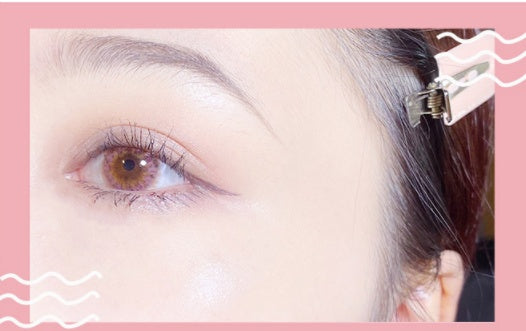 Cat Sandwich Two-Tone Eyeshadow To