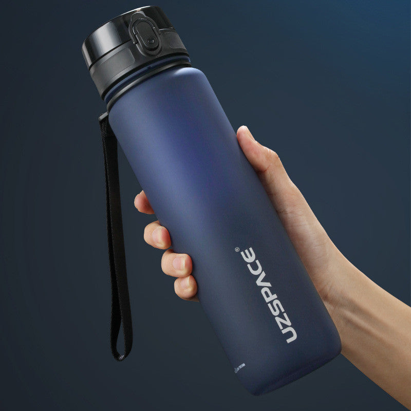 Shatter-resistant Outdoor Large Plastic Water Bottle