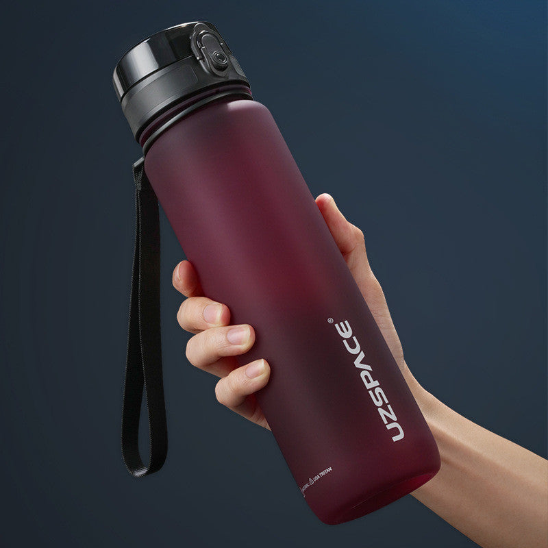 Shatter-resistant Outdoor Large Plastic Water Bottle