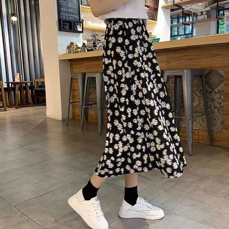 Womens Floral A-line Medium To Long Black Skirt
