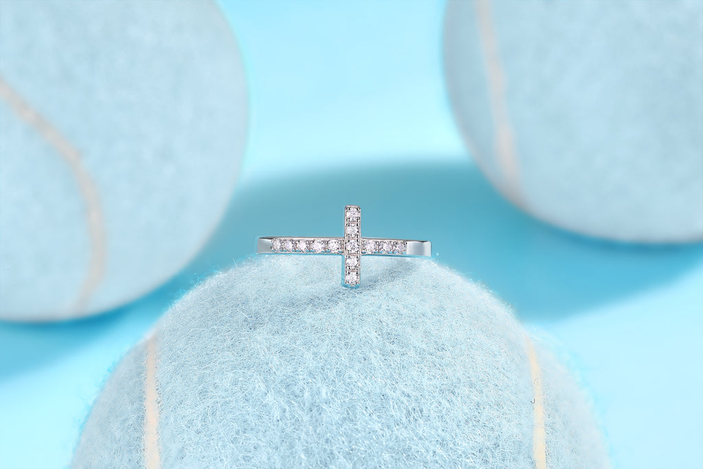 The Holy Light Cross - A Wedding Ring Set With Top-quality Moissanite S925 In Silver And Gold-plated. The Ring Can Be Inspected With A Diamond Pen
