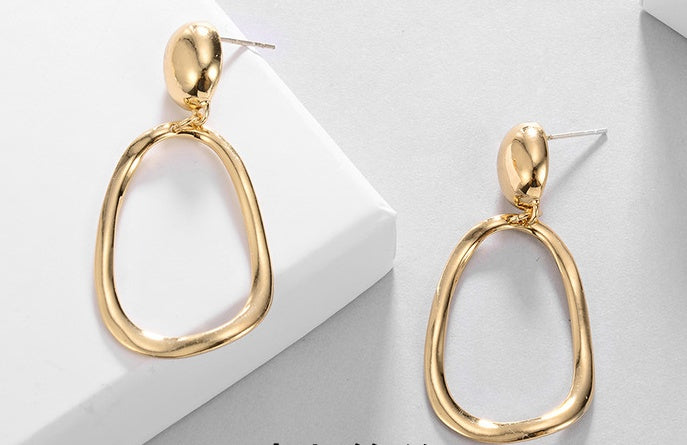 Fashion trend earrings