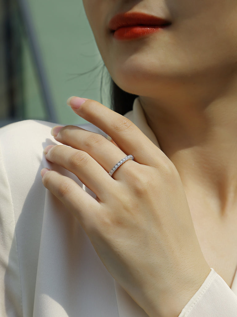 Ice Ballet - A Wedding Ring Set With Top-quality Moissanite S925 Silver And Platinum-plated Diamond. The Ring Can Be Inspected With A Diamond Pen