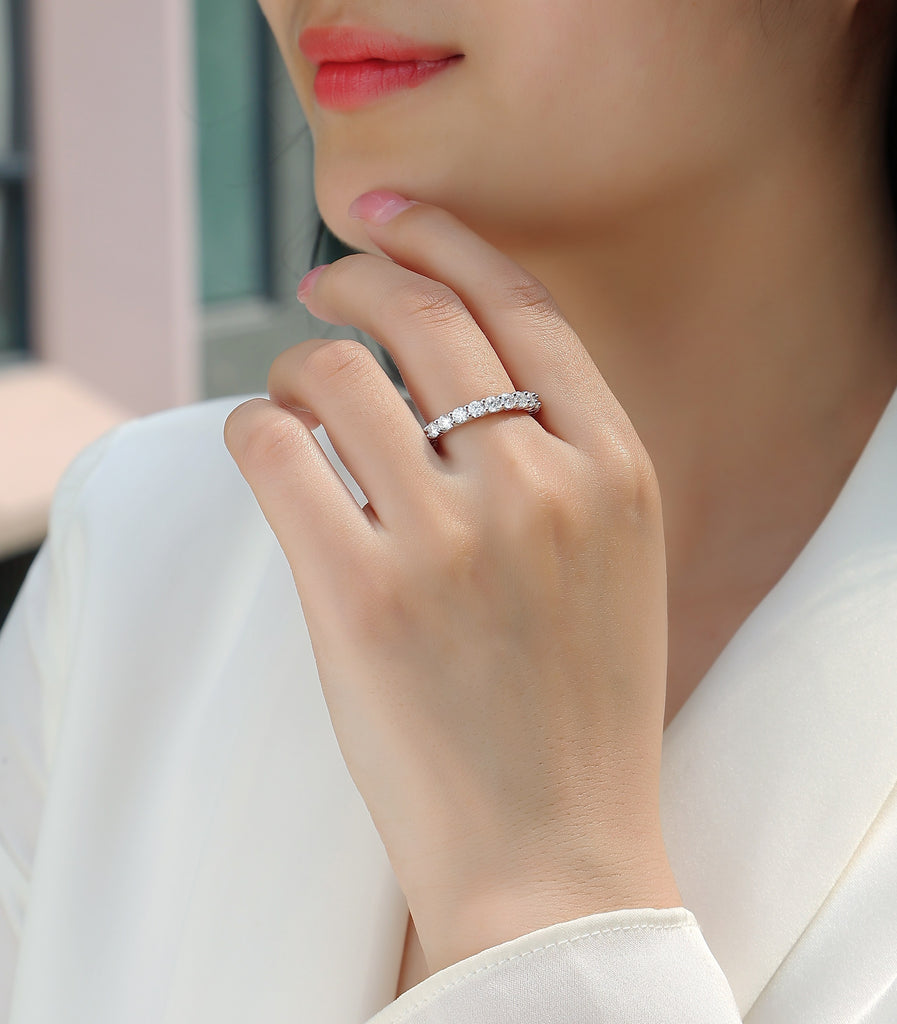 Rose - Set With Top-quality Moissanite S925, Silver And Platinum-plated Diamond Wedding Ring. The Ring Can Be Inspected With A Diamond Pen