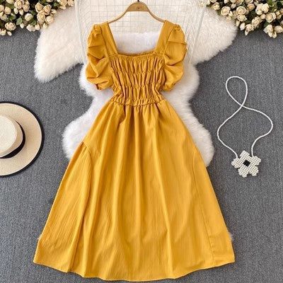 Bubblesleeve Squareneck Waistcinching Dress
