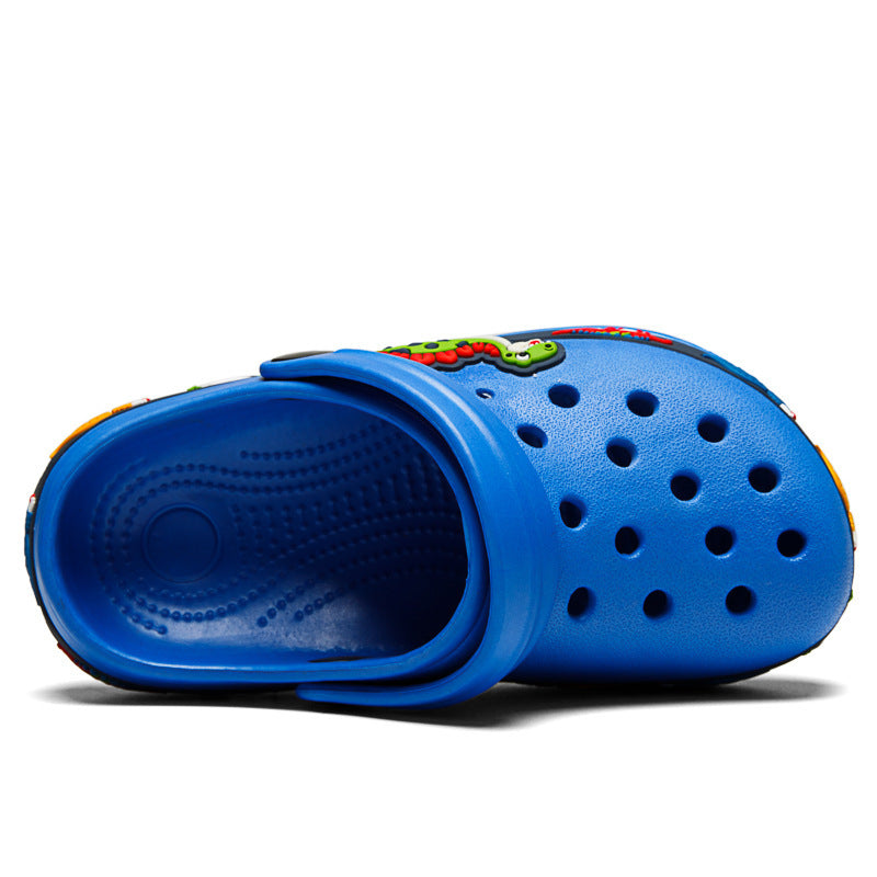 صنادل صيفية للأطفال من عمر سنتين إلى ست سنوات، بنين وبنات، بكعب مسطح ونعل ناعم برسومات كرتونية، مناسبة للشاطئ والحديقة.