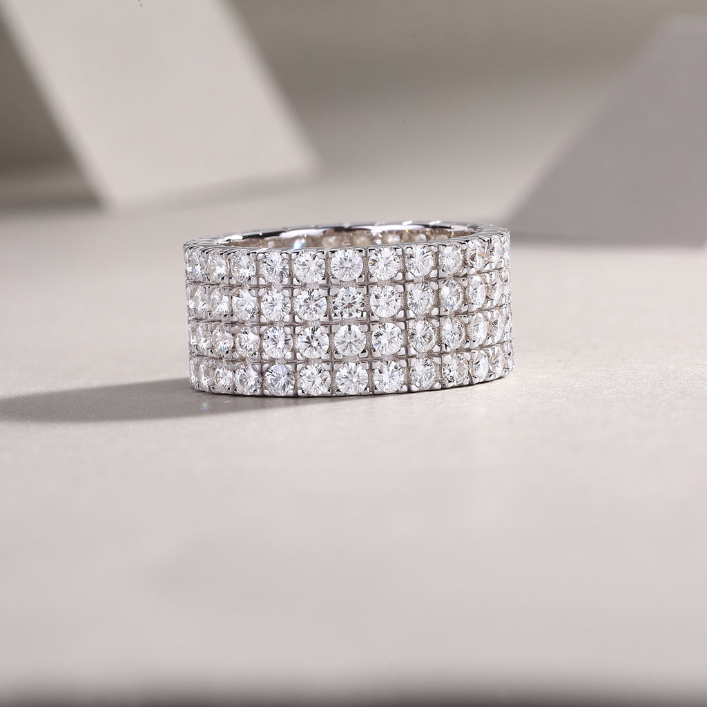 Sparkling And Brilliant - A Wedding Ring Set With Top-quality Moissanite S925 Silver And Platinum-plated Diamond. The Ring Can Be Inspected With A Diamond Pen