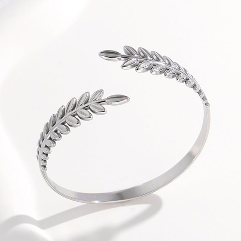 Exaggerated High-grade Non-fading Adjustable Stainless Steel Bracelet For Women