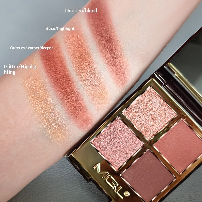 Matte And Pearly Everyday Earth-tone Quad Eyeshadow