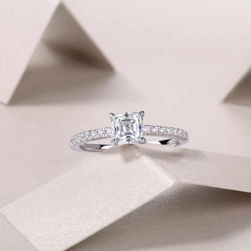 Awakening - A Wedding Ring Set With Top-quality Moissanite S925 Silver And Platinum-plated Diamond Can Be Tested With A Diamond Pen