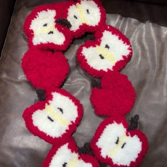 Autumn And Winter New Christmas Apple Stitching Scarf Finished Product