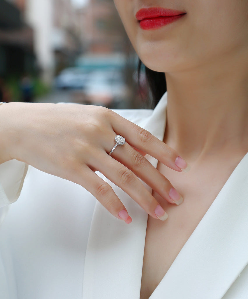 Moonlight Forest - A Wedding Ring Set With Top-quality Moissanite S925 Silver And Platinum-plated Diamond. The Ring Can Be Inspected With A Diamond Pen