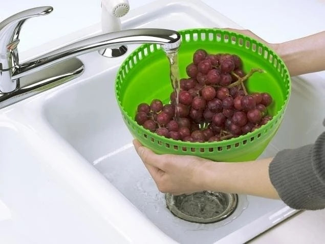 Supply drawstring type foldable fruit and vegetable washer