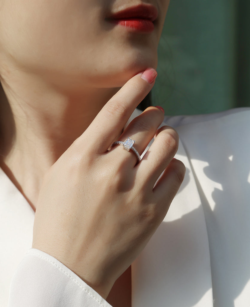 Unexpected Encounter - A Wedding Ring Set With Top-quality Moissanite S925 Silver And Platinum-plated Diamond Can Be Tested With A Diamond Pen