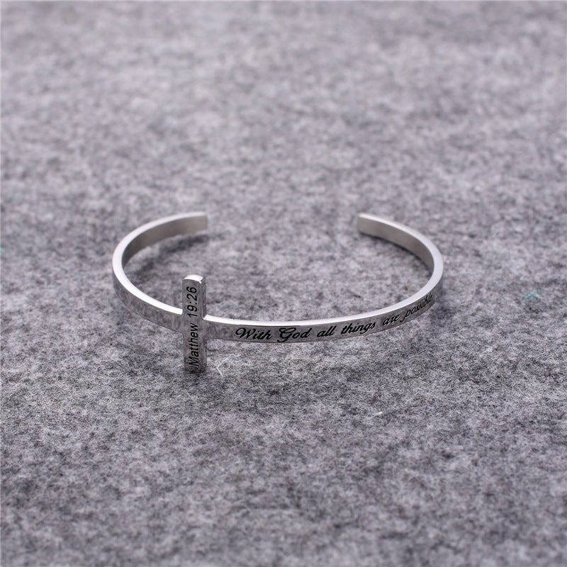 سوار خاص من الفولاذ التيتانيوم مع حروف