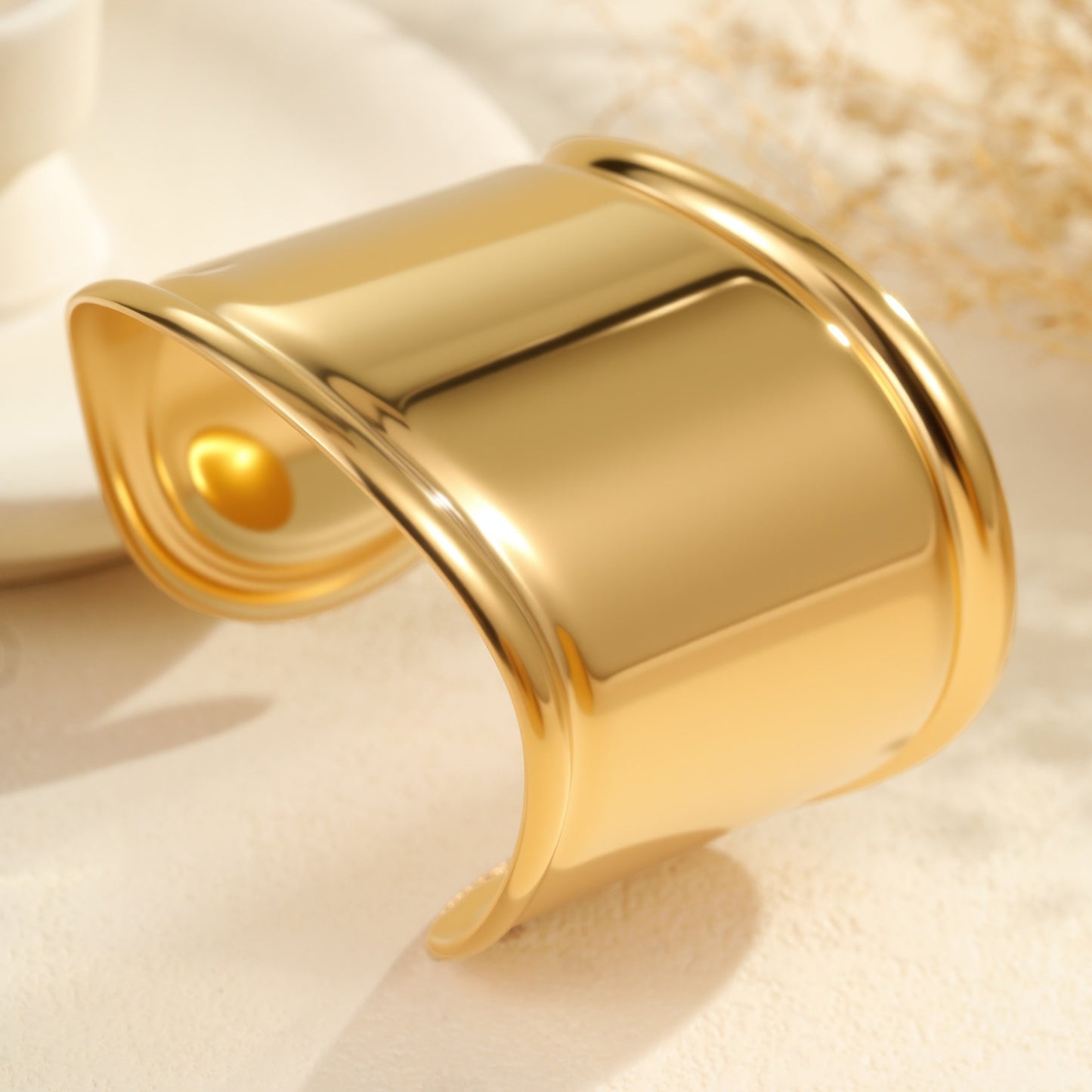 Fashion Exaggerated Wide Bracelet Niche Opening