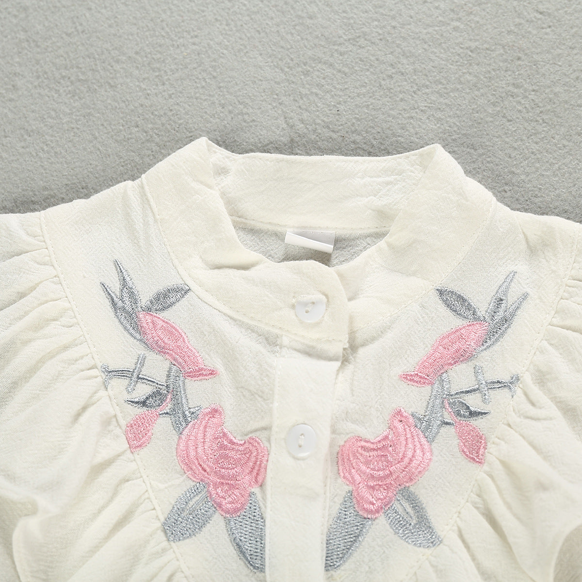 Children's Summer Clothing Sleeveless Single-breasted Embroidered Collar Suit