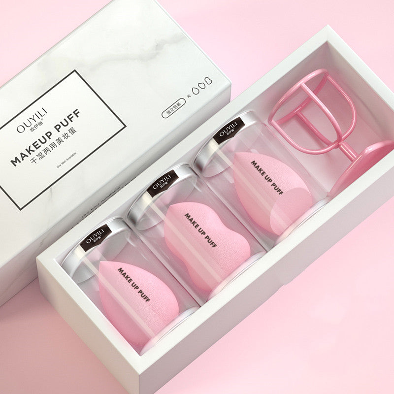 بيضة الجمال، إسفنجة القرع، وسادة، أدوات المكياج