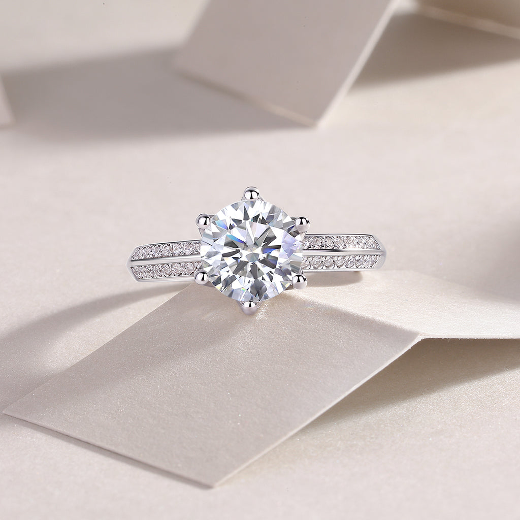 Happiness Like A Flower - A Wedding Ring Set With 1-carat Top-quality Moissanite S925 Silver And Platinum-plated Diamond. The Ring Can Be Tested With A Diamond Pen