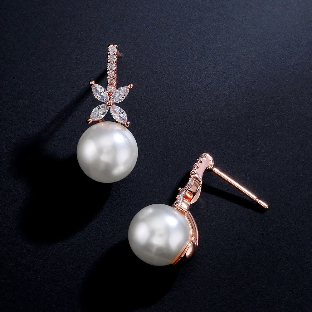 Women's Zirconia Micro-inlaid Elegant Earrings