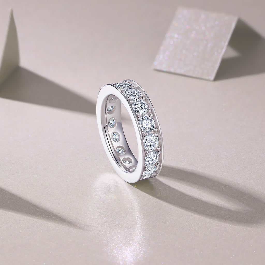 Flowing Cloud Passion - A Wedding Ring Set With 0.3-carat Top-quality Moissanite S925 Silver And Platinum-plated Diamond. The Ring Can Be Inspected With A Diamond Pen