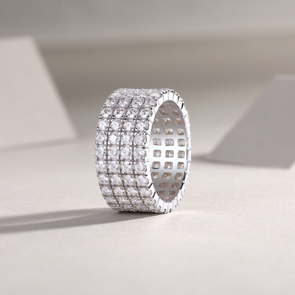 Sparkling And Brilliant - A Wedding Ring Set With Top-quality Moissanite S925 Silver And Platinum-plated Diamond. The Ring Can Be Inspected With A Diamond Pen