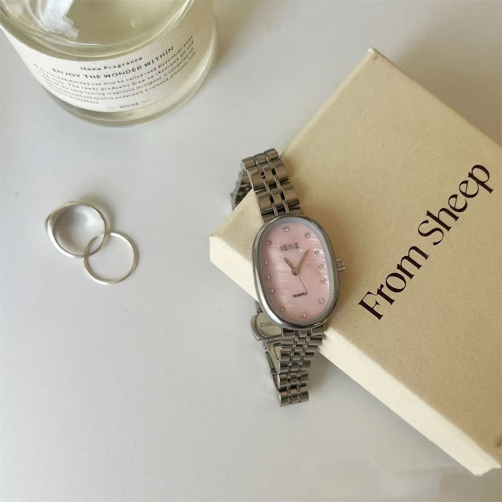 ساعة كوارتز فضية زرقاء جليدية للنساء