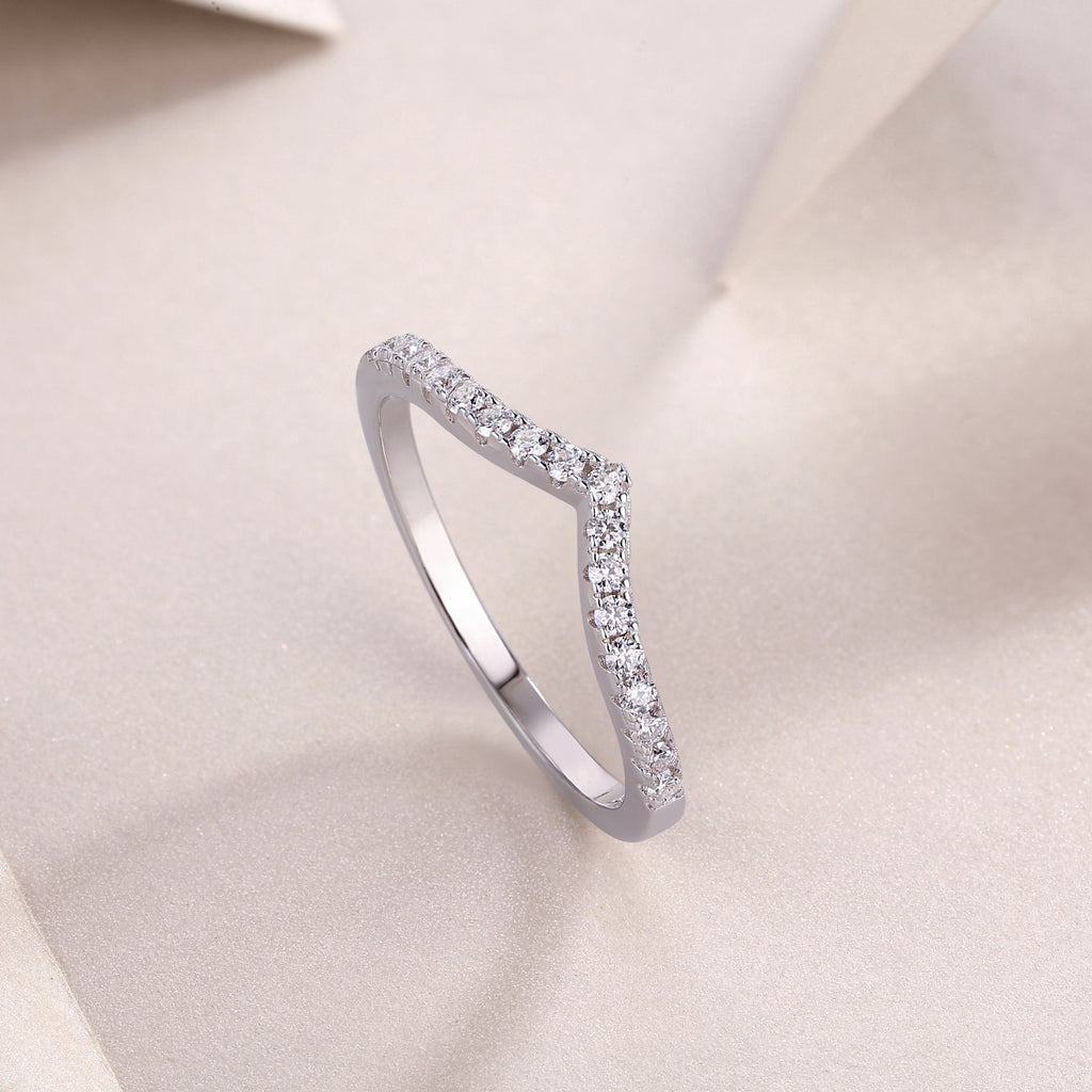Embrace - A Wedding Ring Set With Top-quality Moissanite S925 Silver And Platinum-plated Diamond Can Be Inspected With A Diamond Pen