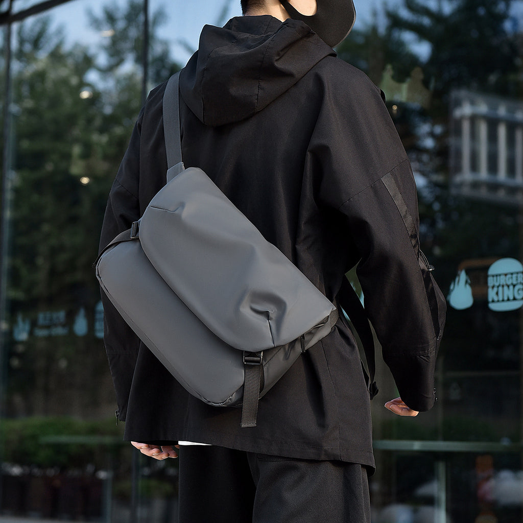 Men's Functional Leather Waterproof Leisure Shoulder Crossbody Bag