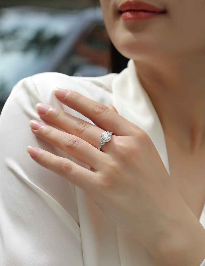 Lighthouse - A Wedding Ring Set With 1-carat Top-quality Moissanite S925 Silver And Platinum-plated Diamond. The Ring Can Be Inspected With A Diamond Pen