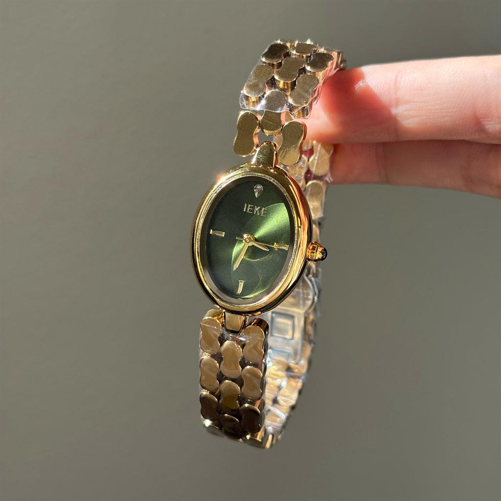 ساعة نسائية كاجوال بيضاوية رائعة