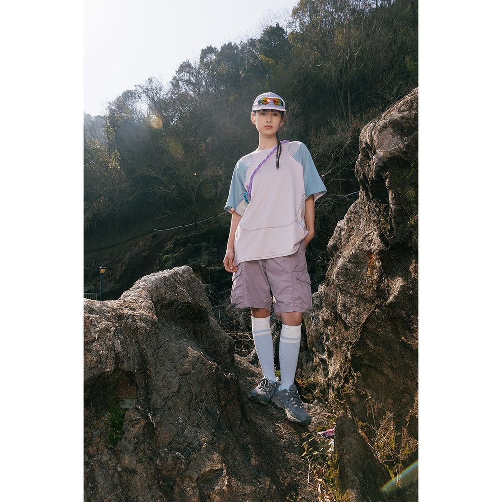 تيشيرت رياضي رجالي بأكمام قصيرة فضفاضة بتصميم مرقع بألوان متناقضة