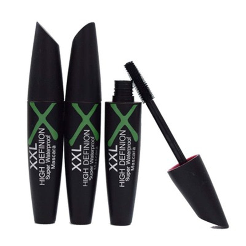 Natural long-lasting mascara