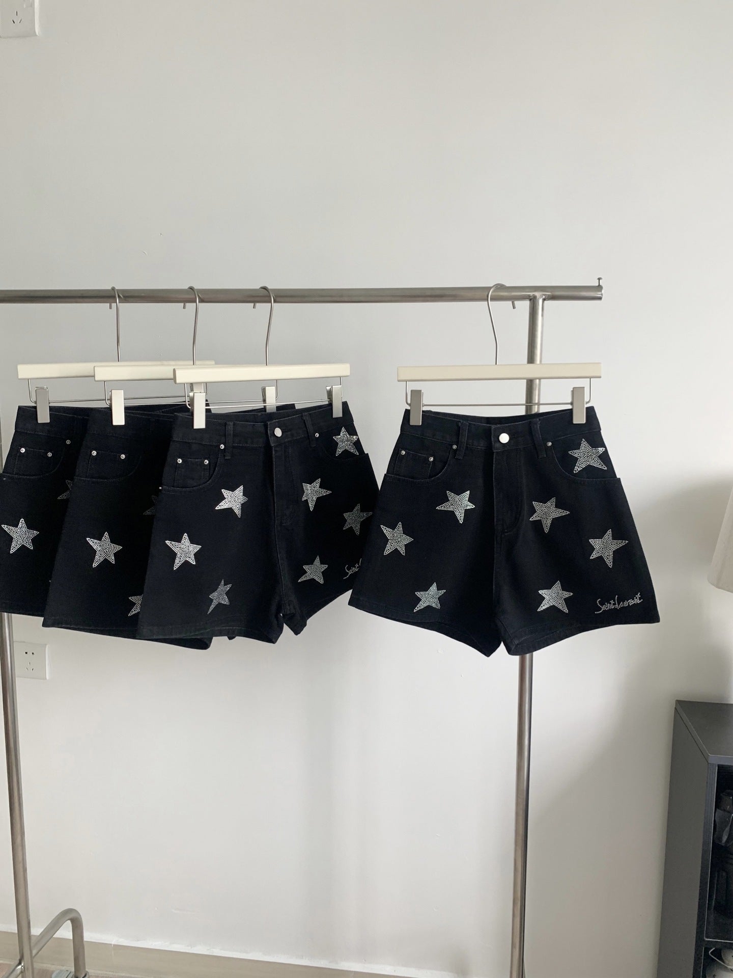 Light Luxury Silver Black Rhinestone Shorts For Women