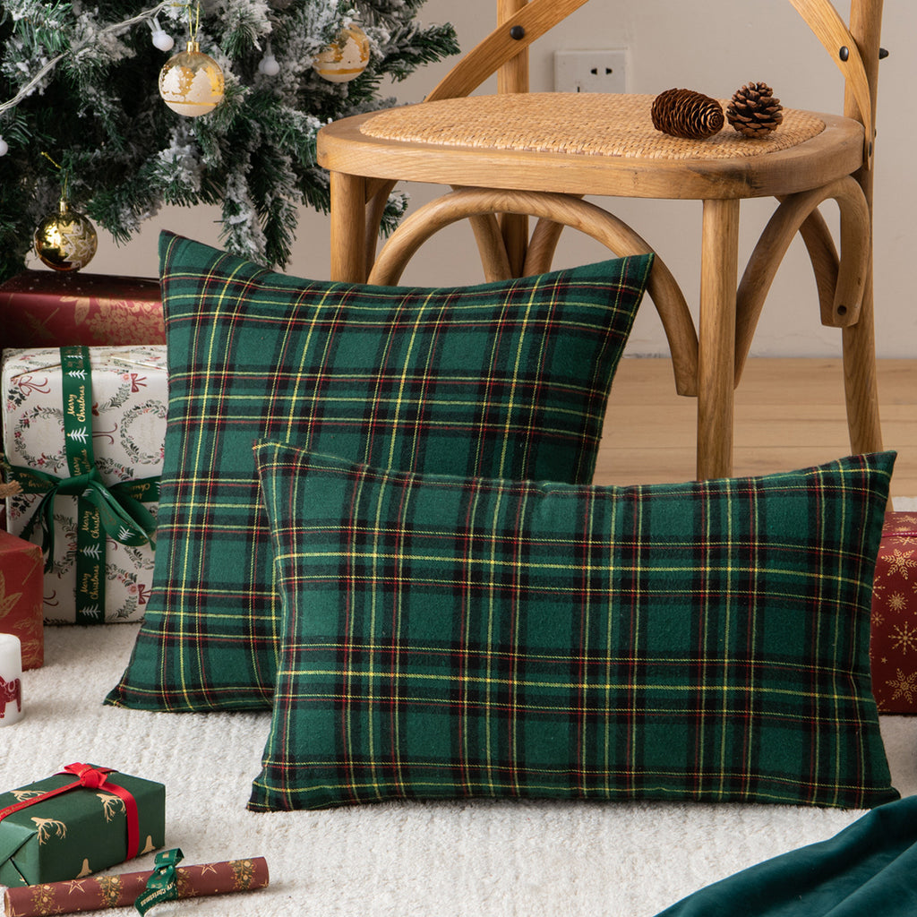 Living Room Christmas Plaid Polyester Cotton Pillowcase