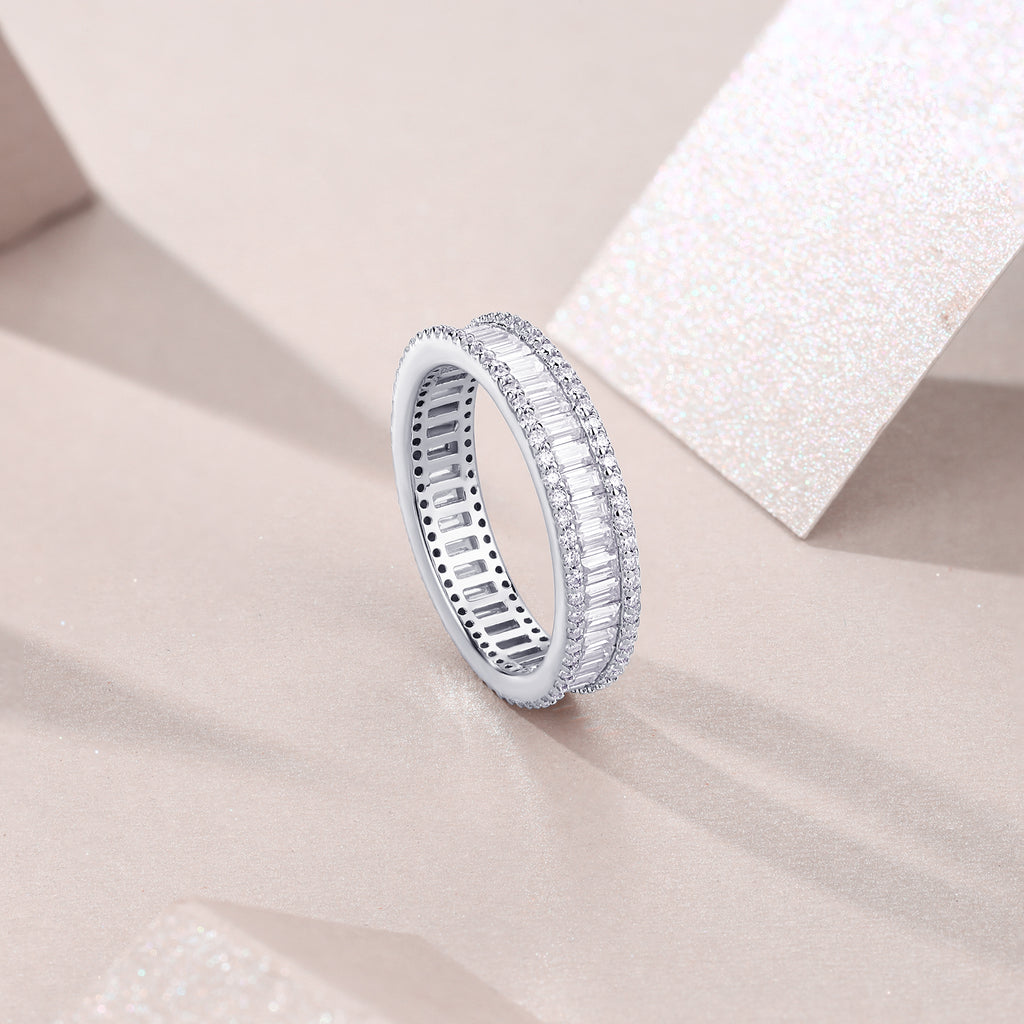 Studded With Stars - A Wedding Ring Set With Top-quality Moissanite S925 Silver And Platinum-plated Diamond. The Ring Can Be Inspected With A Diamond Pen