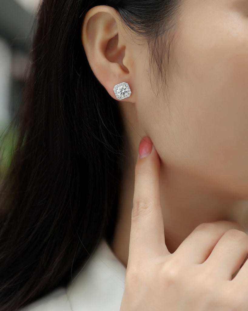 The Rose In The Heart - Earrings Set With 1-carat Top-quality Moissanite S925, Silver And Platinum-plated Stud Earrings, A Fashionable And Trendy Accessory That Can Be Tested With A Diamond Pen