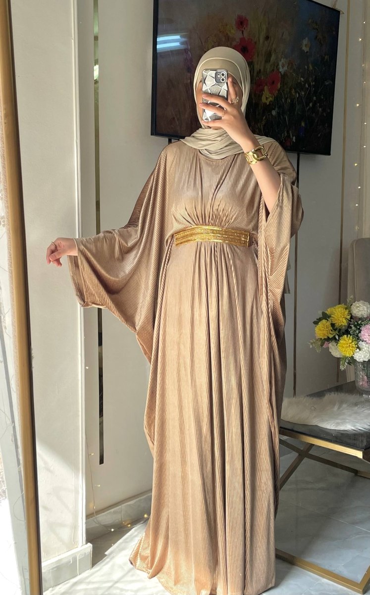 عباية أنيقة للمناسبات بخامة القطيفة الفرنساوي - Eshtree