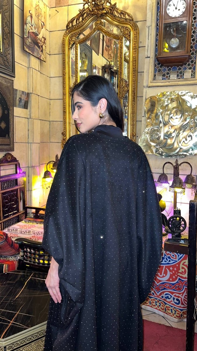 عباية سويدي للمناسبات بتصميم راقي وحزام أنيق - Eshtree