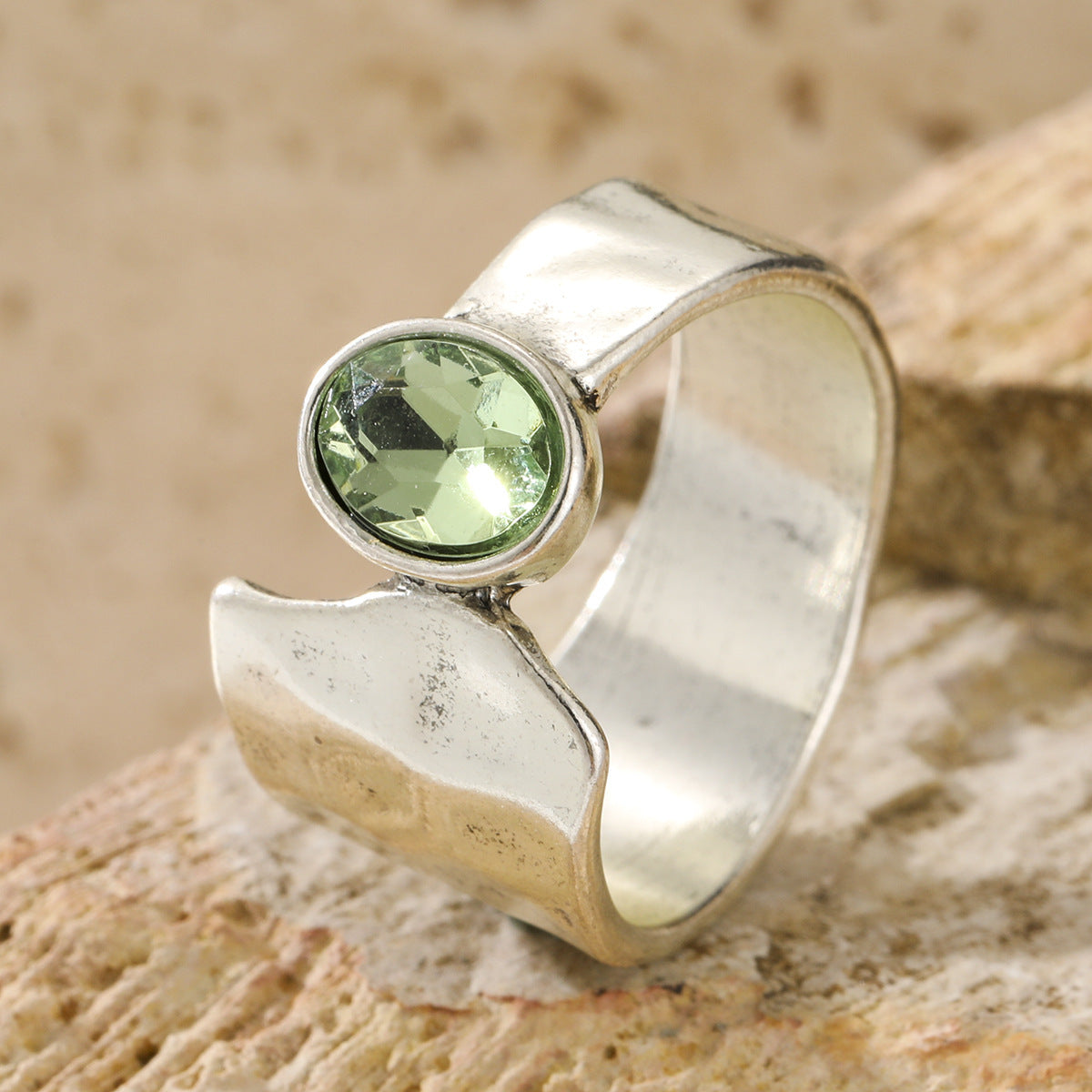 Retro Cross-border Hit Hammered Green Gemstone Ring