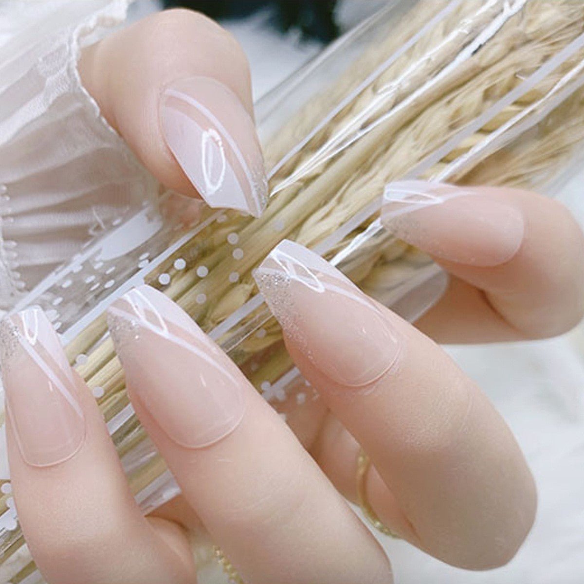 Almond Wear Nail Simple Frosted Glossy Fake Nail Tip - Eshtree