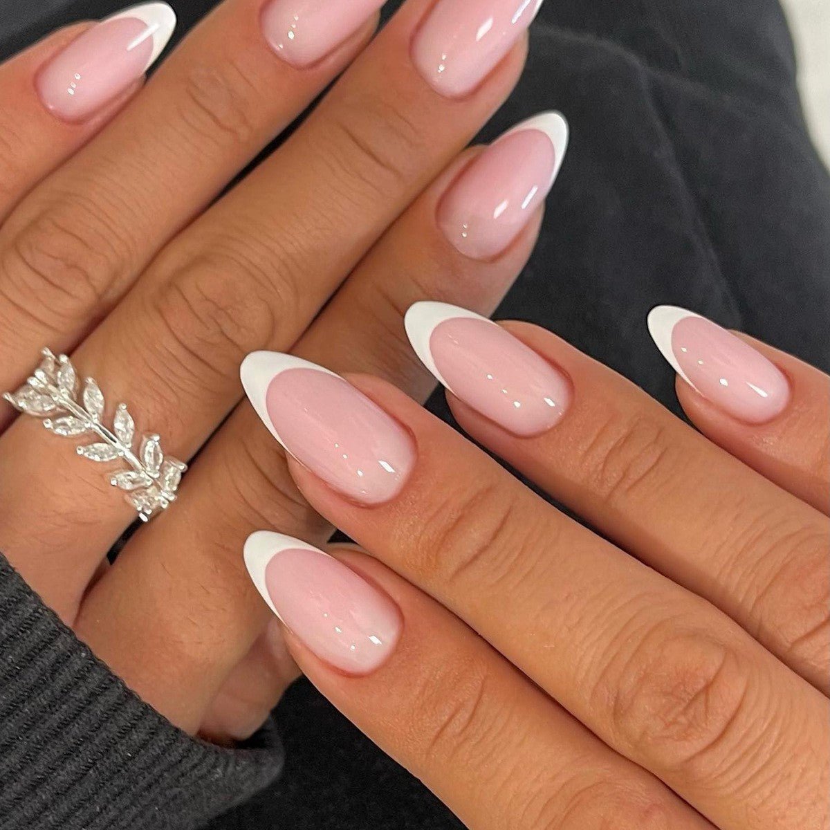 Almond Wear Nail Simple Frosted Glossy Fake Nail Tip - Eshtree