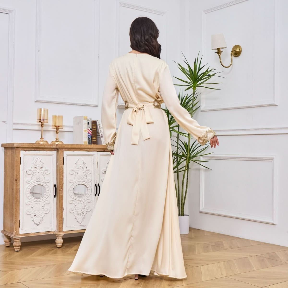 Arab Muslim Robe Women's Clothing - Eshtree
