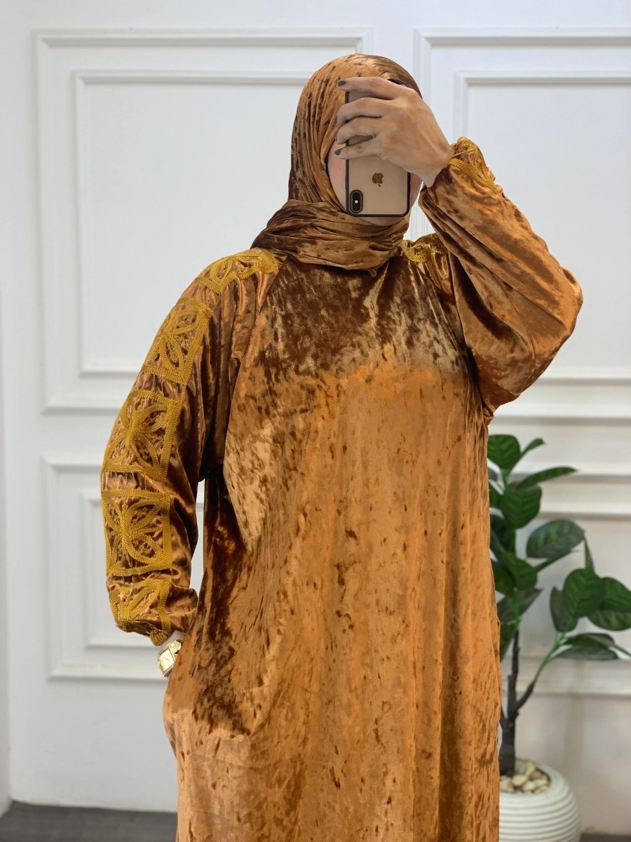 إسدال صلاة بخامة قطيفة فرنساوي مستوردة - Eshtree