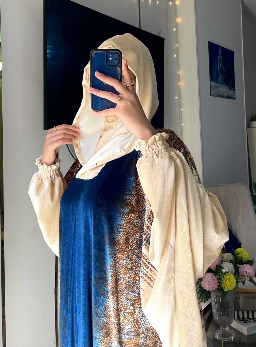 إسدال صلاة حريمي بخامة قطيفة فرنساوي تيجر - Eshtree