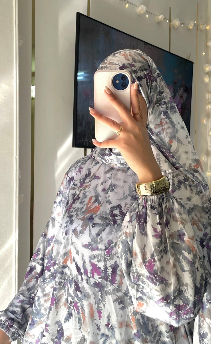 إسدال صلاة ستان بخامة ستان أرماني فاخرة - Eshtree