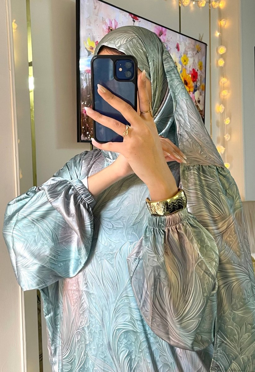 إسدال صلاة ستان بخامة ستان أرماني فاخرة - Eshtree